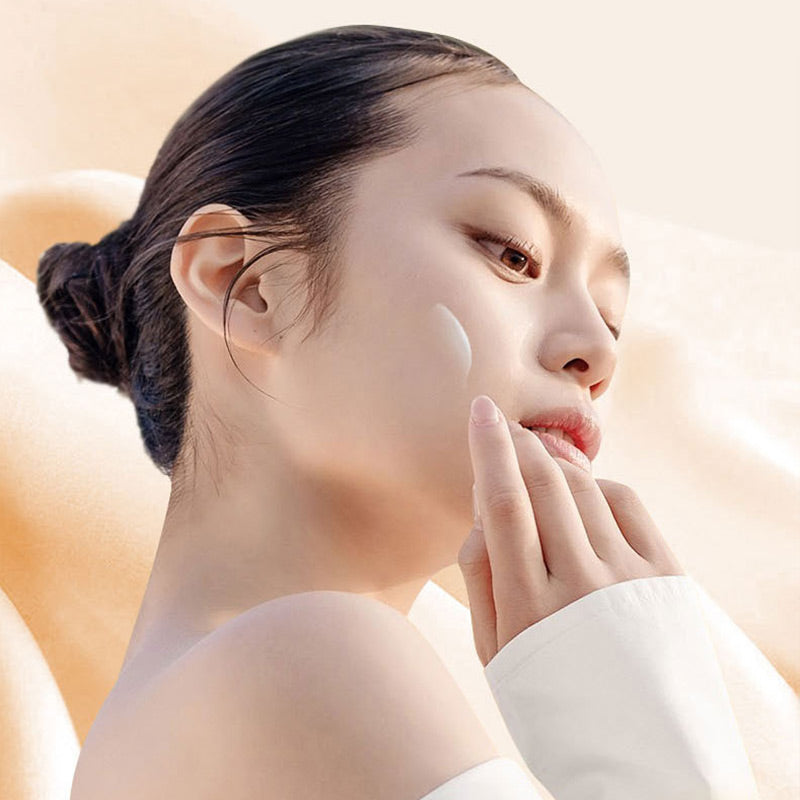 Brightening Makeup Cream