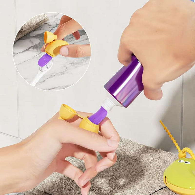 ⏳Limited-time 50% off⏰Travel Portable Cute Banana Toothbrush Storage Case with Toothpaste Dispenser🪥🍌