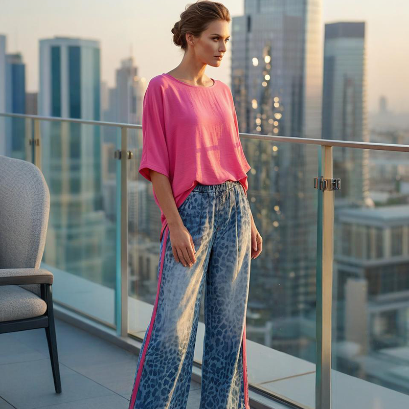 ⏳Limited-time 50% off⏰Vibrant Pink Top & Bold Leopard Print Pants Set👚👖